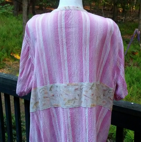 Redesigned, upcycled Tops - Pastel Fish 2X-3X Pink!